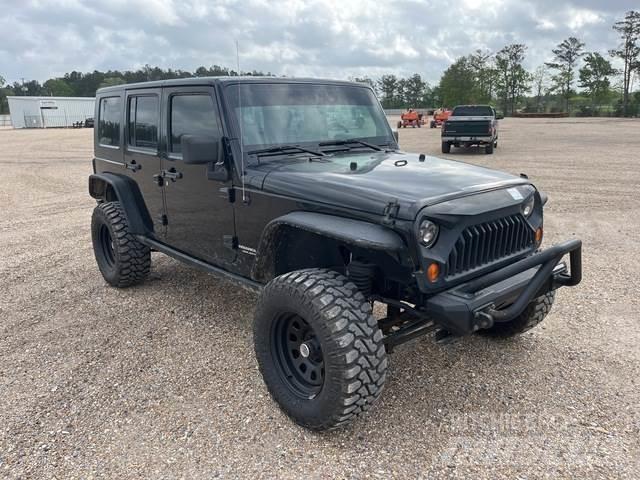 Jeep Wrangler Avtomobili