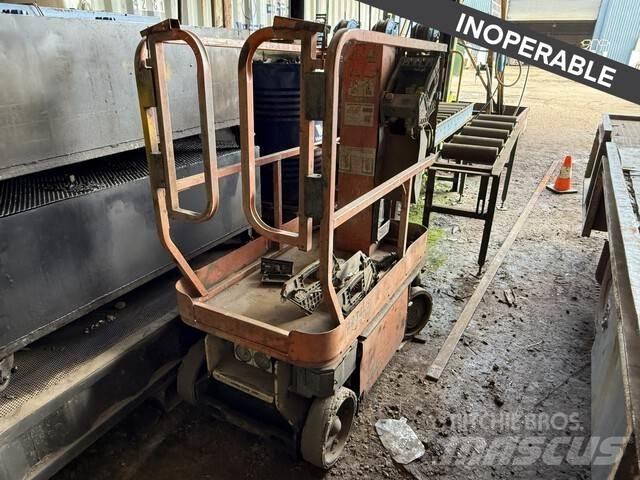 JLG  Vertikalna dvigala