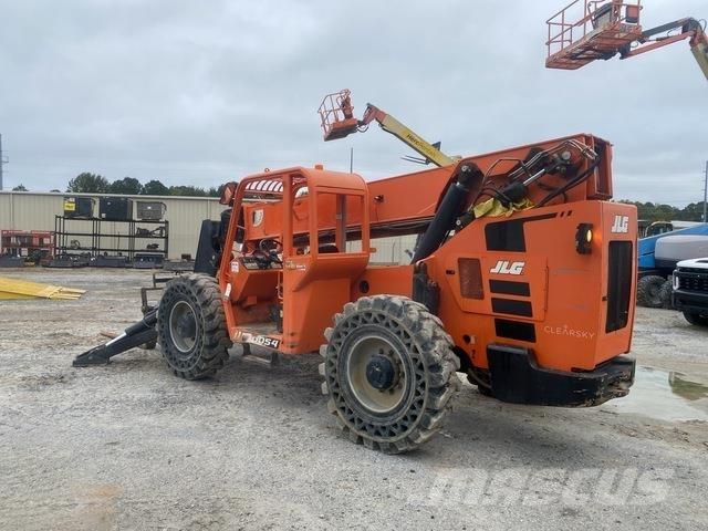 JLG 10054 Teleskopski viličarji