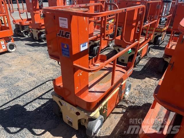 JLG 1230ES Vertikalna dvigala