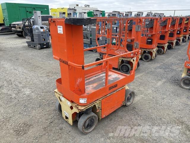 JLG 1230ES Vertikalna dvigala