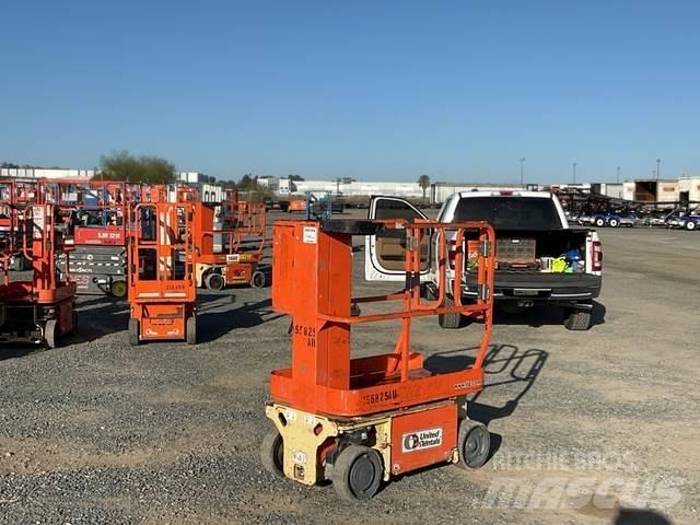 JLG 1230ES Vertikalna dvigala