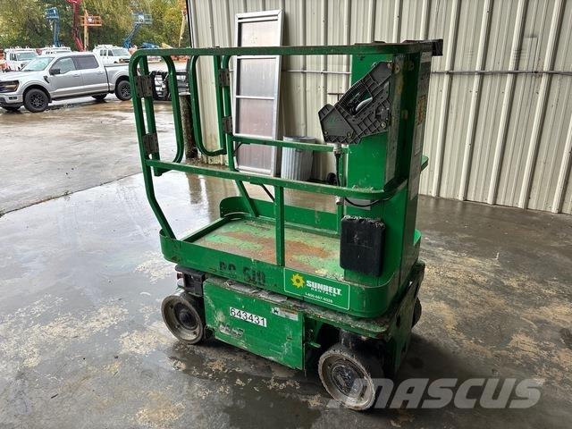 JLG 1230ES Vertikalna dvigala