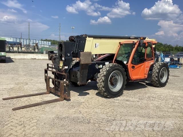 JLG 1255 Teleskopski viličarji