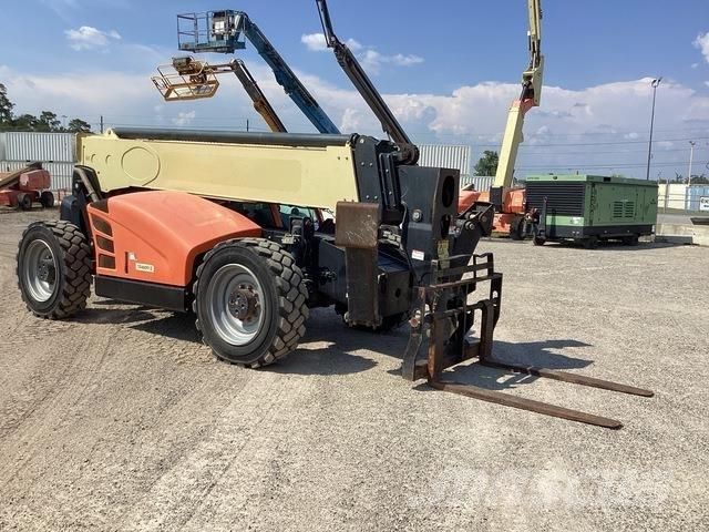 JLG 1255 Teleskopski viličarji