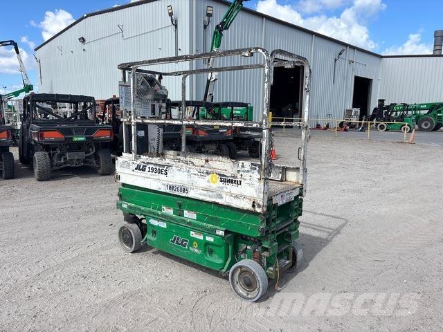 JLG 1930ES Škarjaste dvižne ploščadi
