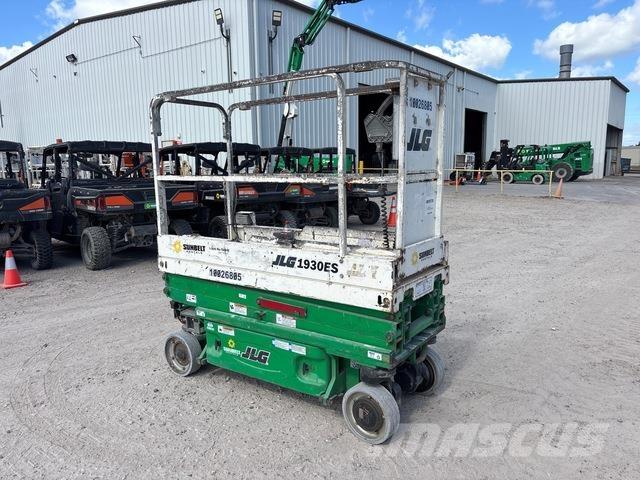 JLG 1930ES Škarjaste dvižne ploščadi