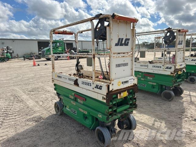 JLG 1930ES Škarjaste dvižne ploščadi