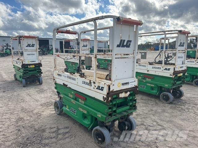 JLG 1930ES Škarjaste dvižne ploščadi