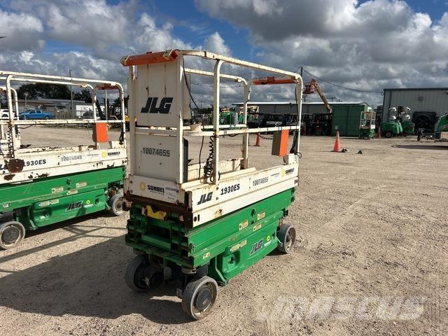 JLG 1930ES Škarjaste dvižne ploščadi