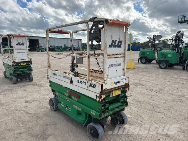 JLG 1930ES Škarjaste dvižne ploščadi