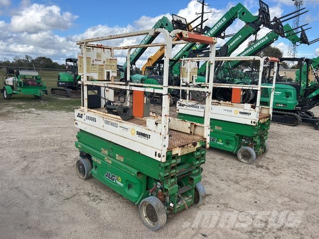 JLG 1930ES Škarjaste dvižne ploščadi