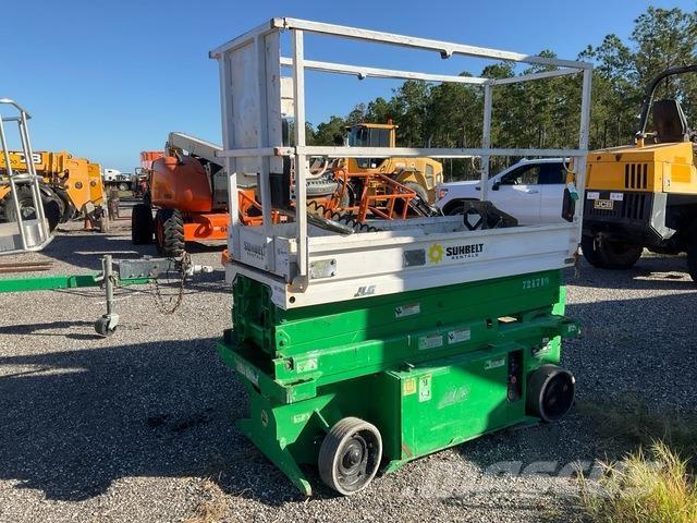 JLG 1932RS Škarjaste dvižne ploščadi