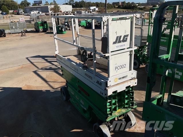 JLG 2632ES Škarjaste dvižne ploščadi