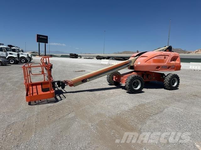 JLG 400S Teleskopske dvižne ploščadi
