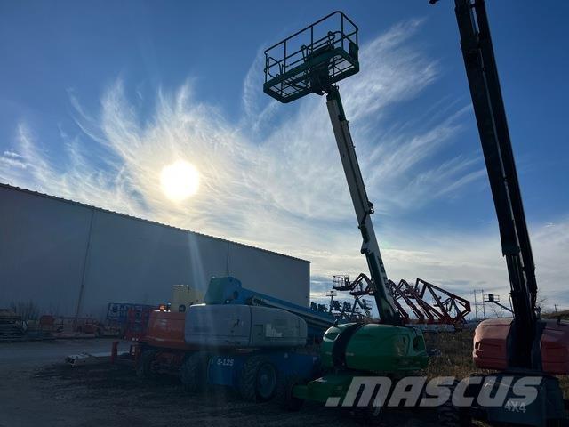 JLG 400S Teleskopske dvižne ploščadi