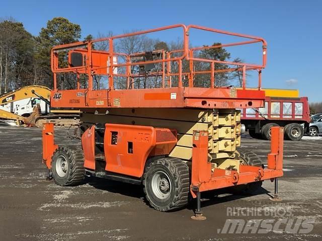 JLG 4394RT Škarjaste dvižne ploščadi