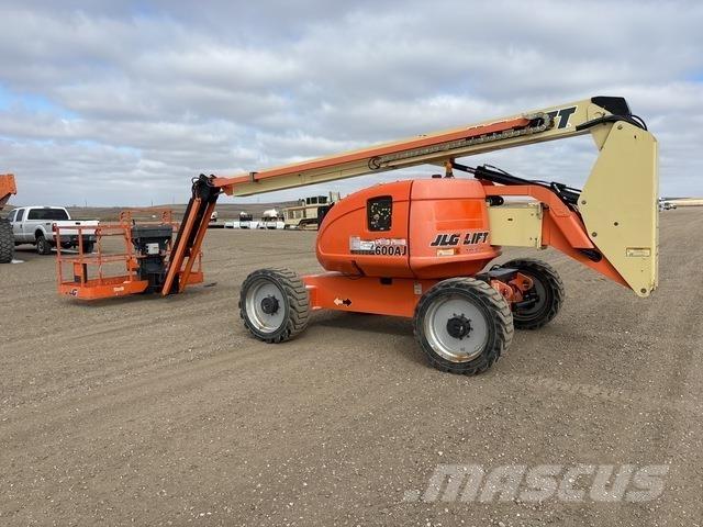 JLG 600AJ Zglobne dvižne ploščadi