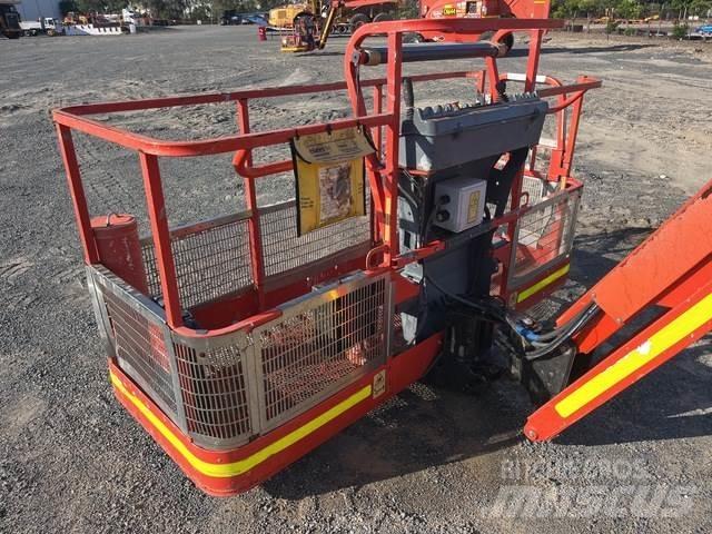 JLG 600AJ Drugo