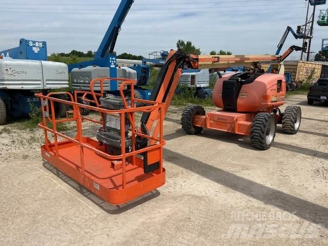 JLG 600AJ Zglobne dvižne ploščadi