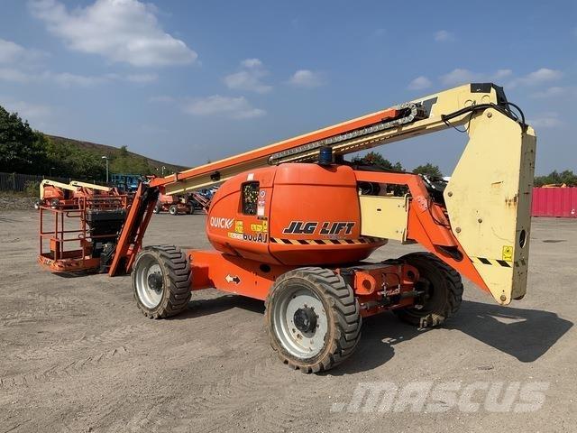 JLG 600AJ Zglobne dvižne ploščadi