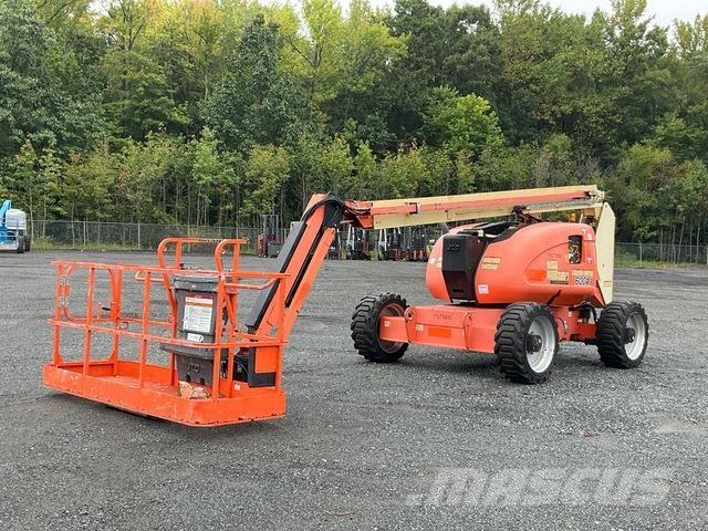 JLG 600AJ Zglobne dvižne ploščadi
