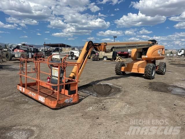 JLG 600SJ 4X4 Zglobne dvižne ploščadi