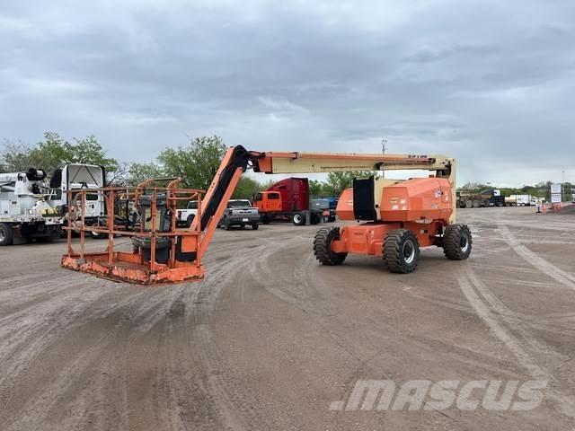 JLG 800 AJ Zglobne dvižne ploščadi