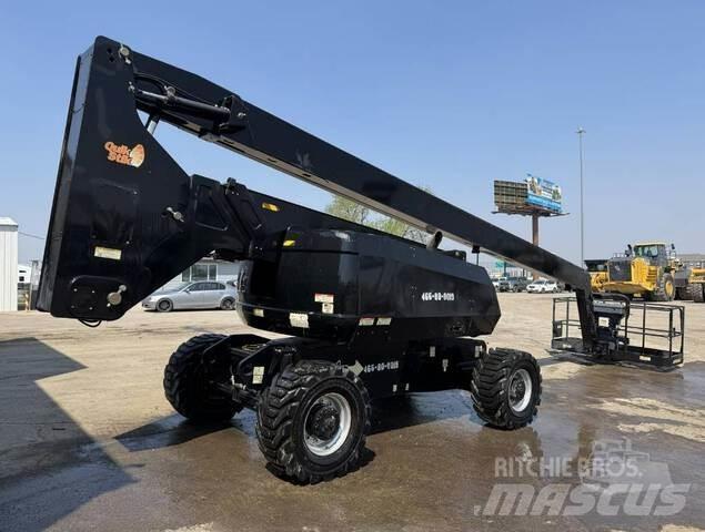 JLG 800A Zglobne dvižne ploščadi
