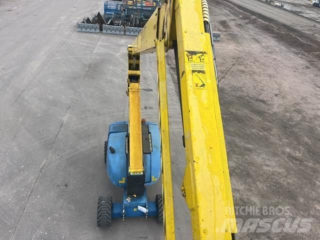 JLG 800AJ Drugo