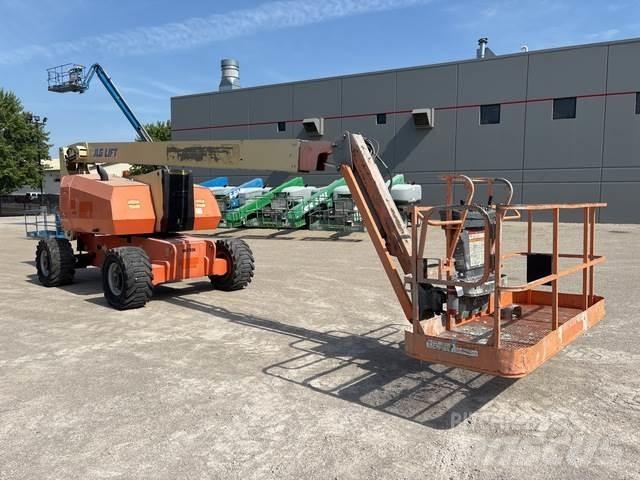 JLG 800AJ Zglobne dvižne ploščadi