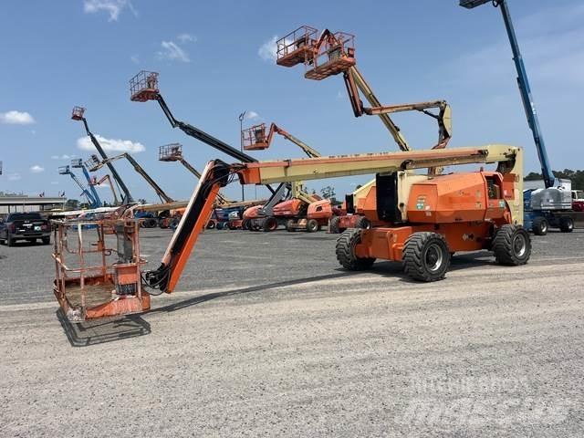 JLG 800AJ Zglobne dvižne ploščadi