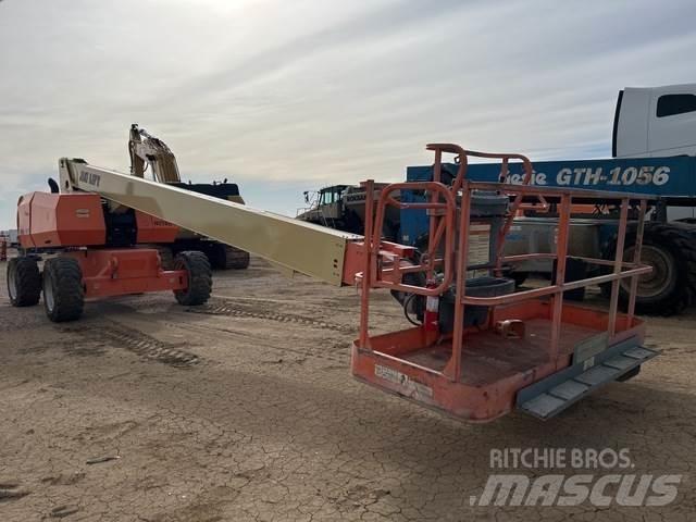JLG 800S Drugo
