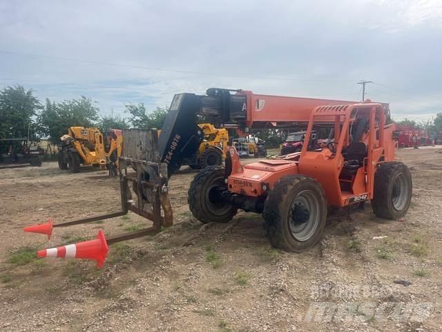 JLG 8042 Teleskopski viličarji