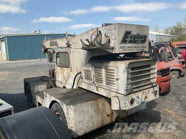 JLG 886 Druga dvigala/žerjavi
