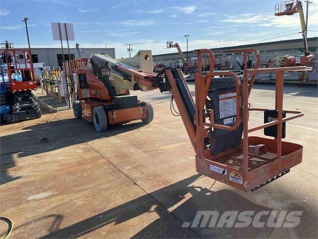 JLG E400AJPN Zglobne dvižne ploščadi