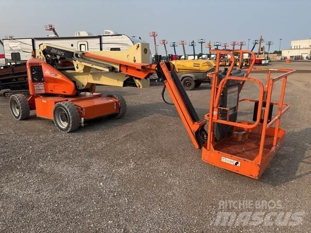 JLG E450AJ Zglobne dvižne ploščadi