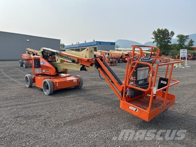 JLG E450AJ Zglobne dvižne ploščadi
