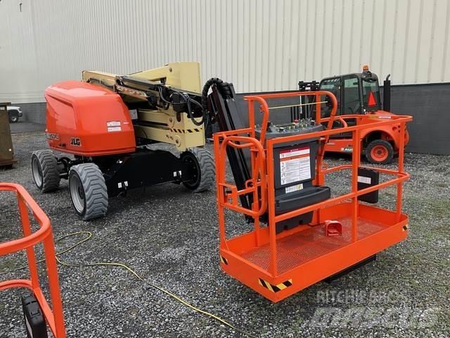 JLG EC450AJ Zglobne dvižne ploščadi