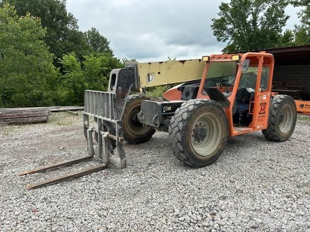 JLG G6-42A Teleskopski viličarji