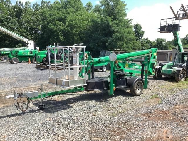 JLG T-350 Vlečne dvižne ploščadi