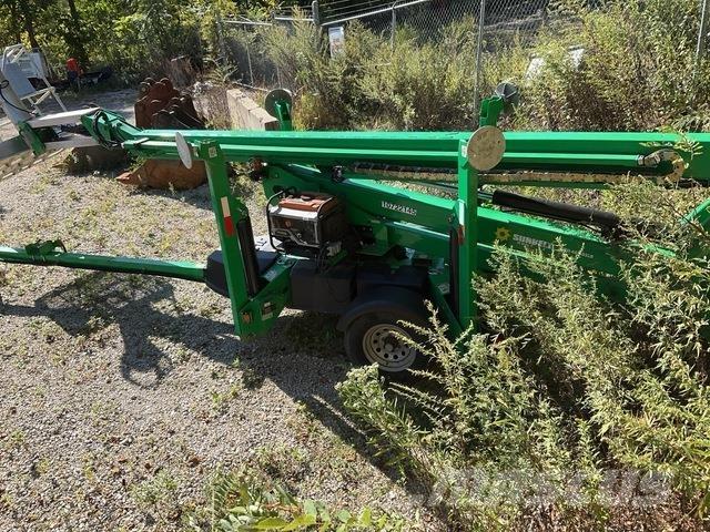 JLG T500J Vlečne dvižne ploščadi