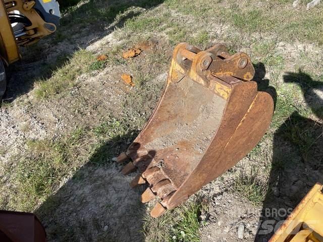 John Deere  Žlice