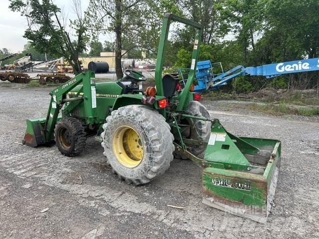 John Deere  Manjši traktorji