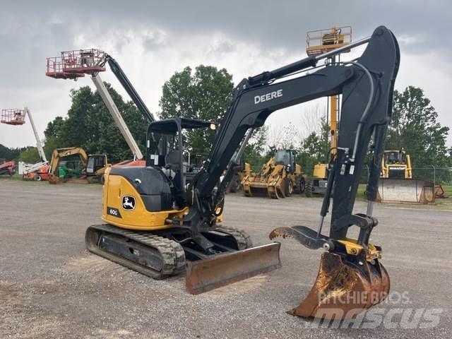 John Deere 60G Bagri goseničarji