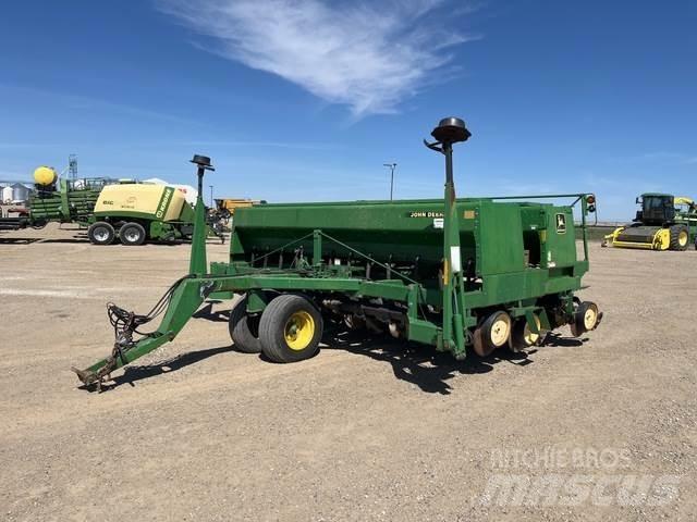 John Deere 750 Sejalnice