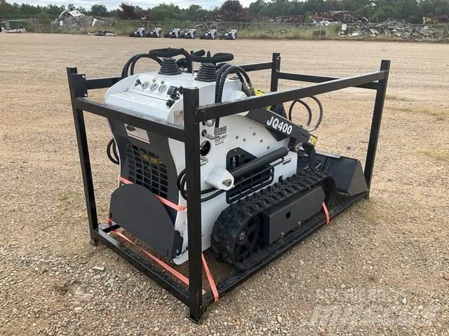 JQ Power JQ400 Skid steer mini nakladalci