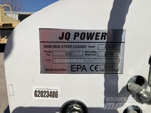 JQ Power JQ400 Skid steer mini nakladalci