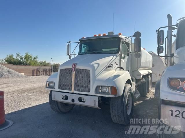 Kenworth T300 Tovornjaki za vodo