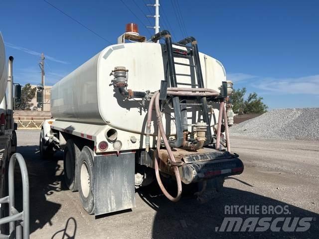 Kenworth T300 Tovornjaki za vodo